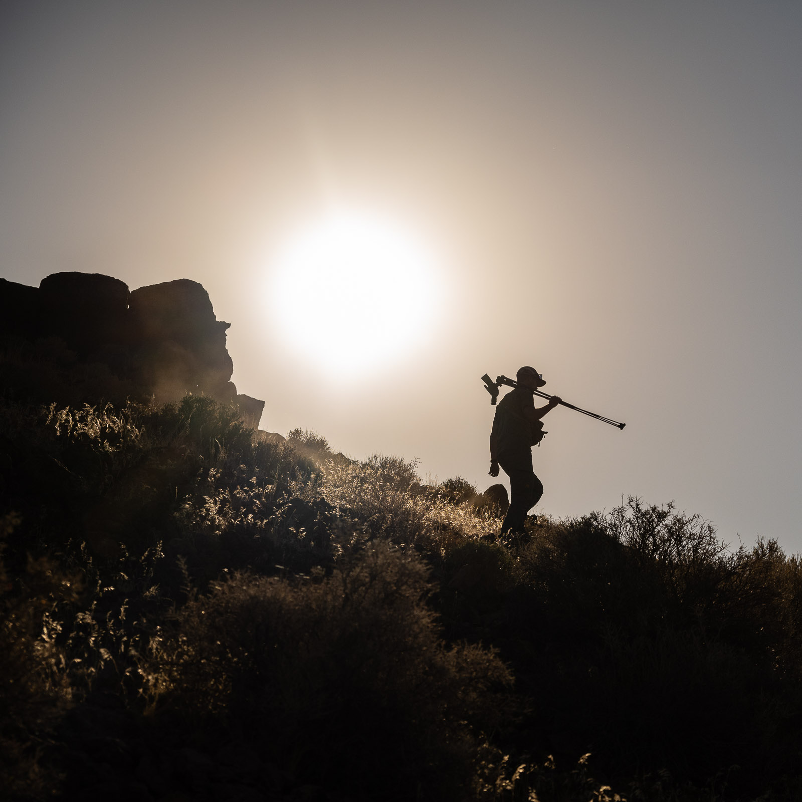 Heading down from the morning glassing session